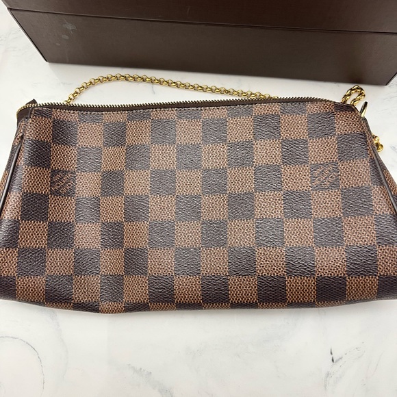 Louis Vuitton Eva Crossbody Damier - Picture 2 of 6